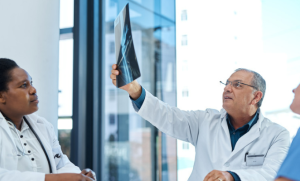 How to Choose the Best Doctor and Register with One