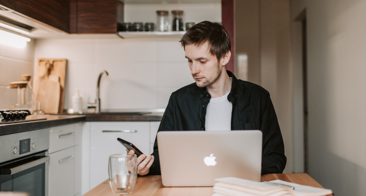 How to Make Money on WhatsApp - 9 Easy Ways