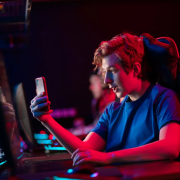 how do you make money on twitch