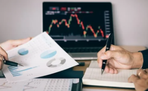 How can investors deal with collapsed banks