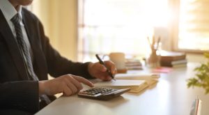 Estimated Take-Home Salary Below State Pension for £27,500 After Tax