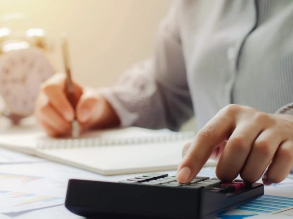 How to Reduce Taxable Income for High Earners in the UK