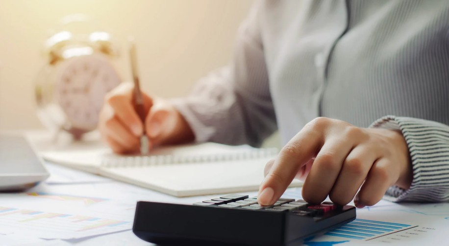 How to Reduce Taxable Income for High Earners in the UK? - iBusiness Talk