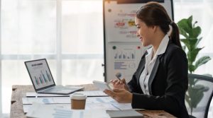 Is £32,500 a Good Salary in the UK