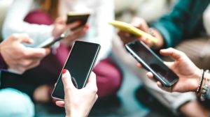 How Do I Set My Default Payment Method in Apple Pay