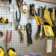 Why Modern Garage Equipment is a Must-Have for Home Workshops