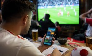 Online Gaming and the New-User Acquisition Window